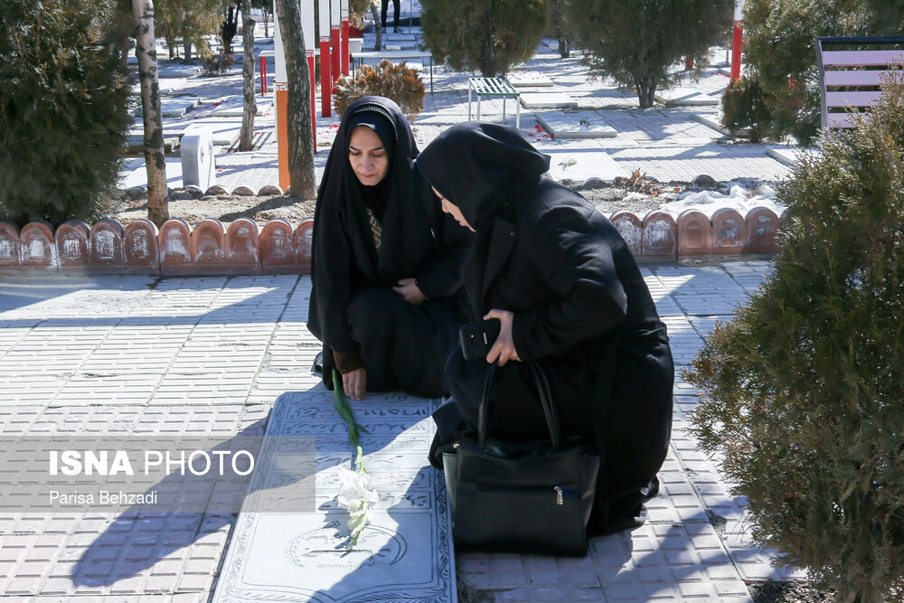 تجدید میثاق دانشگاهیان استان مرکزی با شهدا