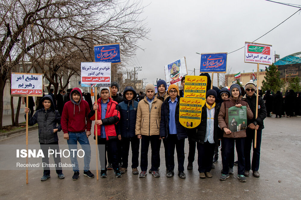 راهپیمایی ۲۲ بهمن در درگز