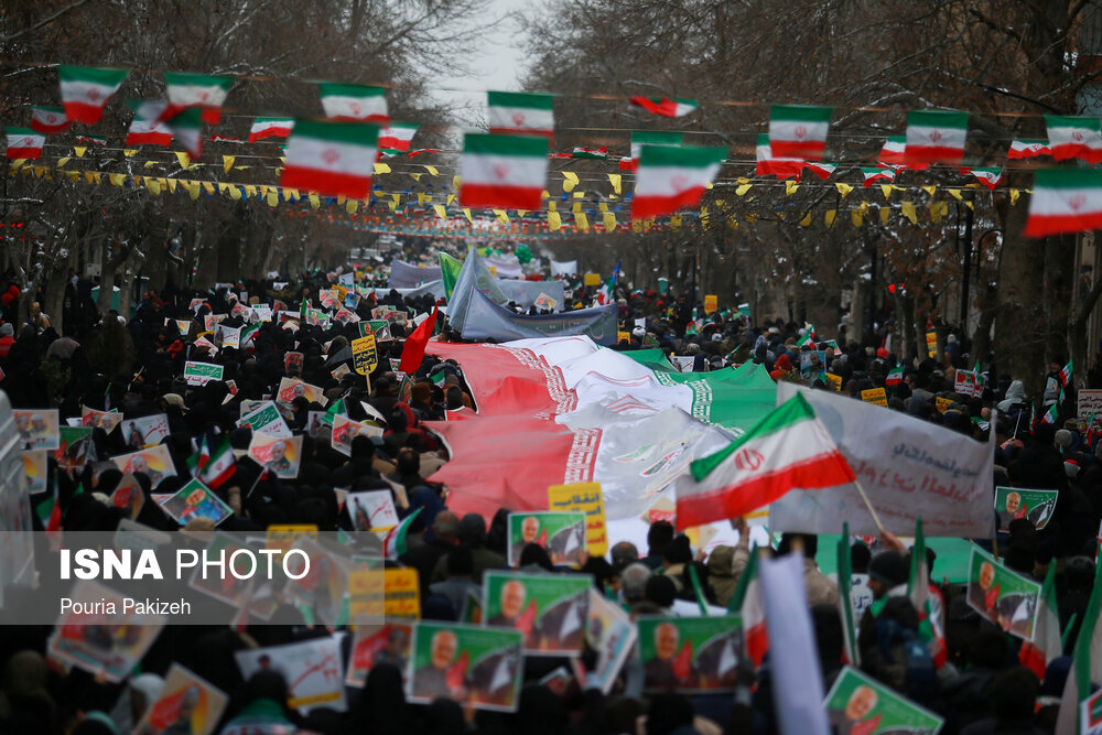 راهپیمایی ۲۲ بهمن در همدان