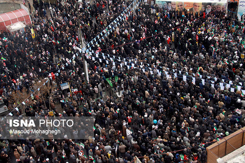 راهپیمایی 22 بهمن در سمنان