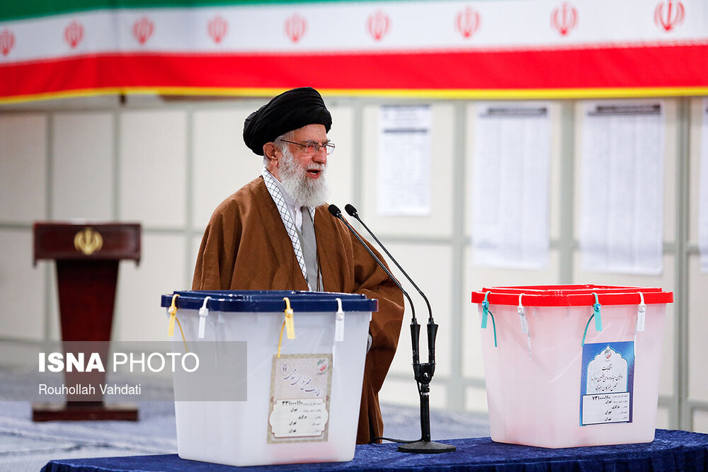 حضور مقام معظم رهبری در یازدهمین دوره انتخابات مجلس شورای اسلامی و میان‌دوره ای مجلس خبرگان