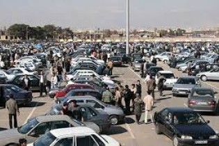 علت بالا و پایین شدن قیمت خودرو