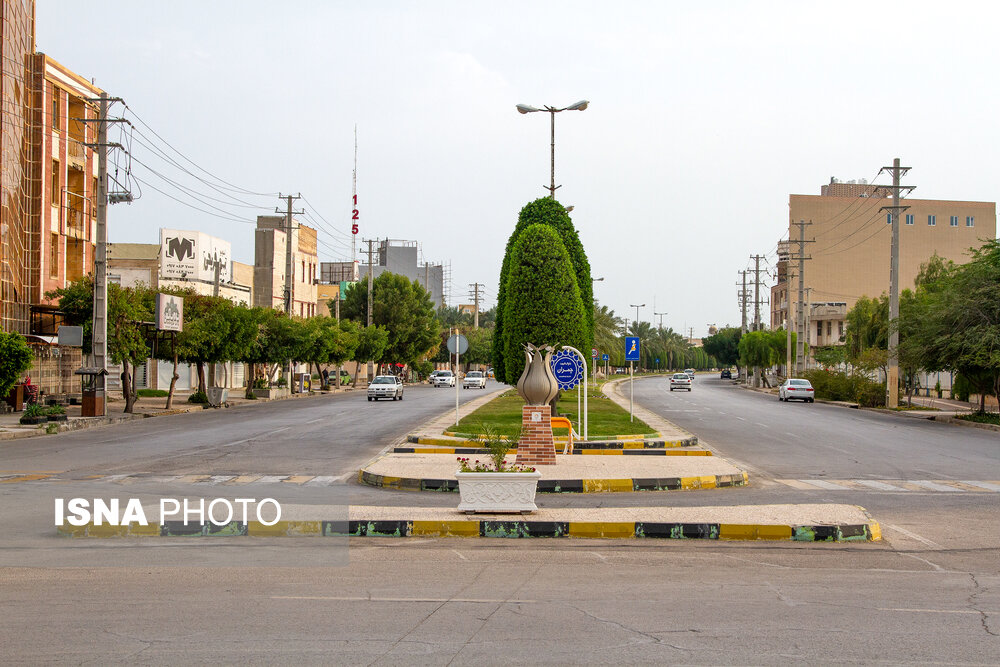 وضعیت بلوار شهید چمران (چهار باندی ) بوشهر بعد از اعلام های سراسری جهت عدم حضور غیر ضروری  در جامعه جهت جلوگیری از انتشار ویروس کرونا /بوشهر نوروز ۹۹