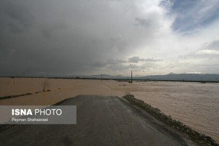 انسداد برخی محورها به علت طغیان رودخانه‌های محلی