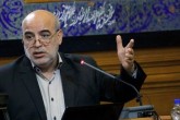 برخی مسئولین به دشمن گرا میدهند/ با توان داخلی کرونا مهار میشود برخی مسئولین به دشمن گرا میدهند/ با توان داخلی کرونا مهار میشود