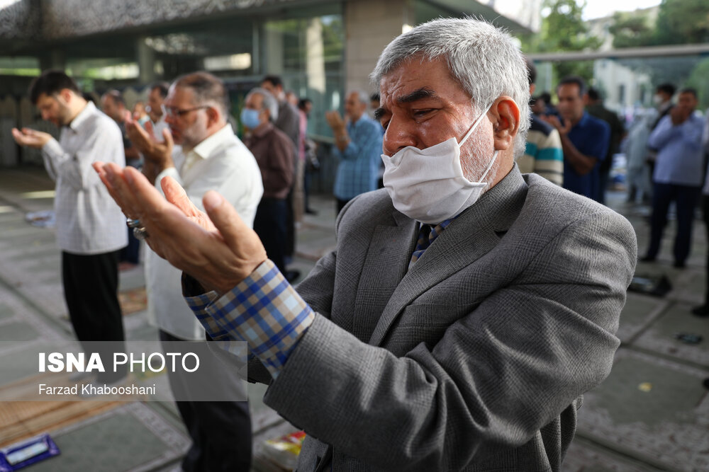 اقامه نماز عیدسعید فطر - دانشگاه تهران