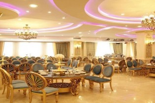 تالارها کی باز می‌شوند؟