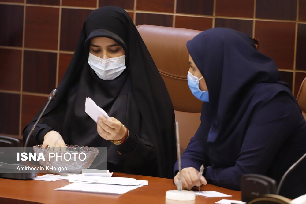 جلسه انتخاب هیئت رییسه شورای شهر بندرعباس