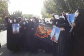 تجمع اعتراضی شهروندان تهرانی در برابر سفارت فرانسه