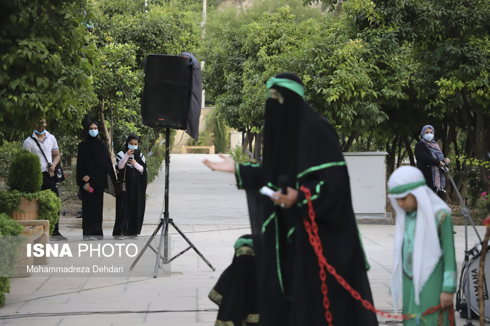 آیین تعزیه خوانی توسط گروه‌ چهارده معصوم محله سعدی - باغ دلگشا شیراز