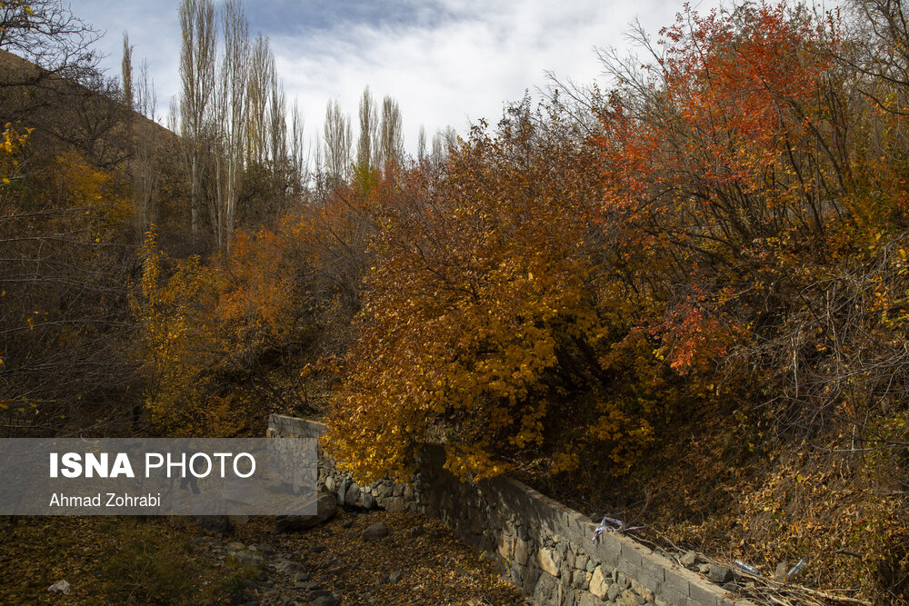 پاییز در دامنه کوه وتوس - روستای کهندان قم