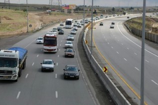 کاهش ۳۷ درصدی ترددها/ جاده‌های شمال و غرب بارانی هستند