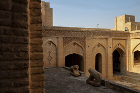 خانه تیزنو
