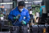 روی مالیات مشاغل خدماتی حساب باز نکنیم!