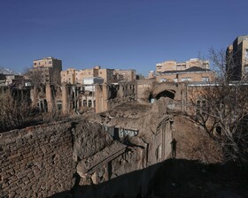 طی دهه‌ها و سال‌های اخیر با رشد شهرسازی مدرن سبک زندگی مردم نیز تغییرات جدی داشته است. کارکرد محله‌ها تقریباً از بین رفته و یا بسیار کمرنگ شده‌ است که تأثیر این موضوع را می‌توان در تغییر ارزش‌های فرهنگی و مناسبات اجتماعی اعم از مردم‌داری، همسایه داری، صله‌رحم، همدردی و ... دید، موضوعی که برای جامعه ایرانی یک زنگ خطر محسوب می‌شود.