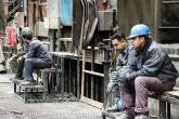 کارگران اخراجی هم عیدی می گیرند؟