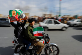 راهپیمایی روز ۲۲ بهمن چهل و دومین سالروز پیروزی شکوهمند انقلاب اسلامی - اراک