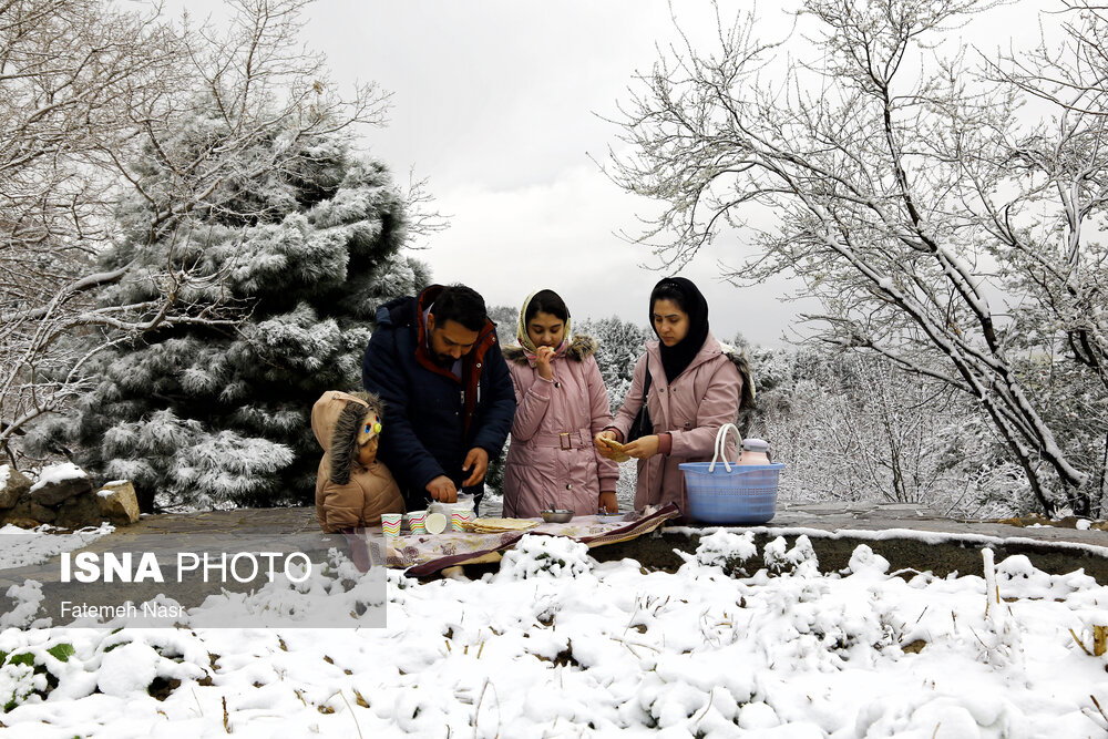 بارش اولین برف زمستانی در اصفهان