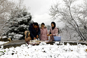 بارش اولین برف زمستانی در اصفهان