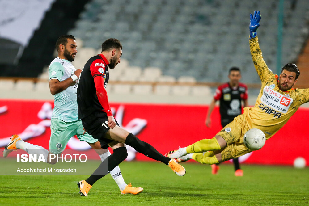 هفته شانزدهم لیگ برتر فوتبال/ پرسپولیس - سایپا