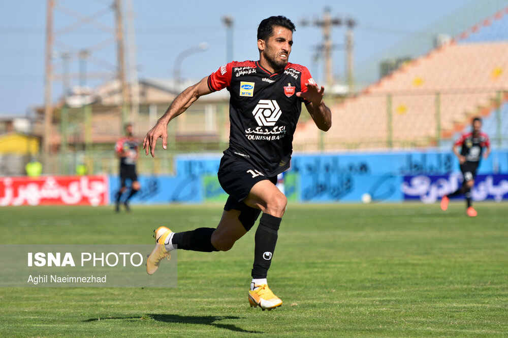 هفته شانزدهم لیگ برتر فوتبال،  صنعت نفت آبادان - پرسپولیس