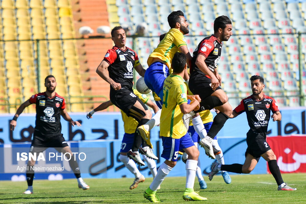 هفته شانزدهم لیگ برتر فوتبال،  صنعت نفت آبادان - پرسپولیس
