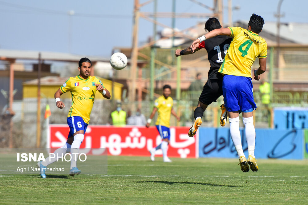 هفته شانزدهم لیگ برتر فوتبال،  صنعت نفت آبادان - پرسپولیس