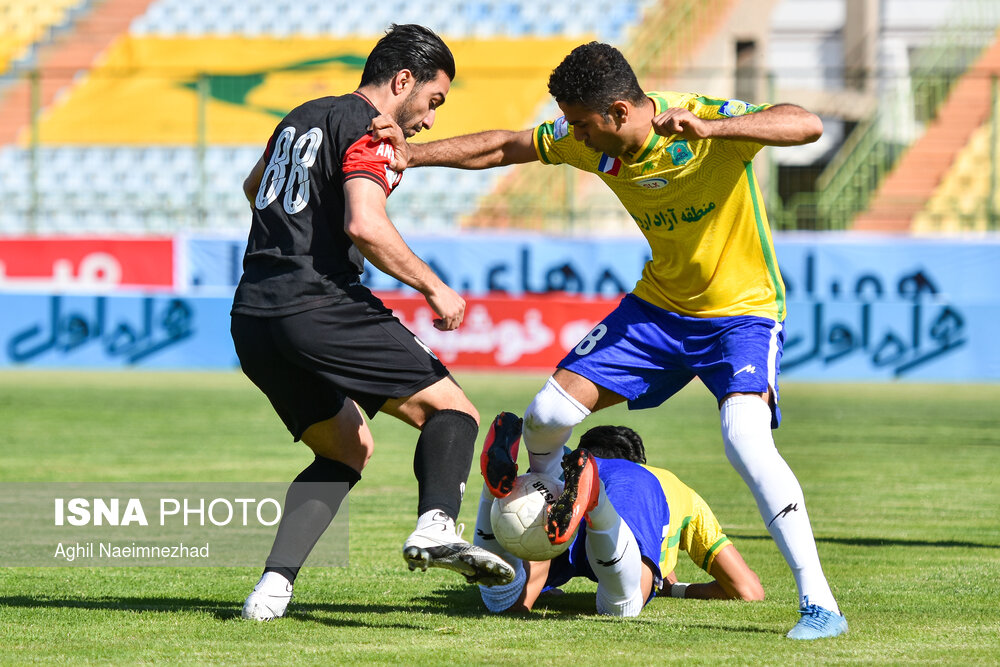 هفته شانزدهم لیگ برتر فوتبال،  صنعت نفت آبادان - پرسپولیس