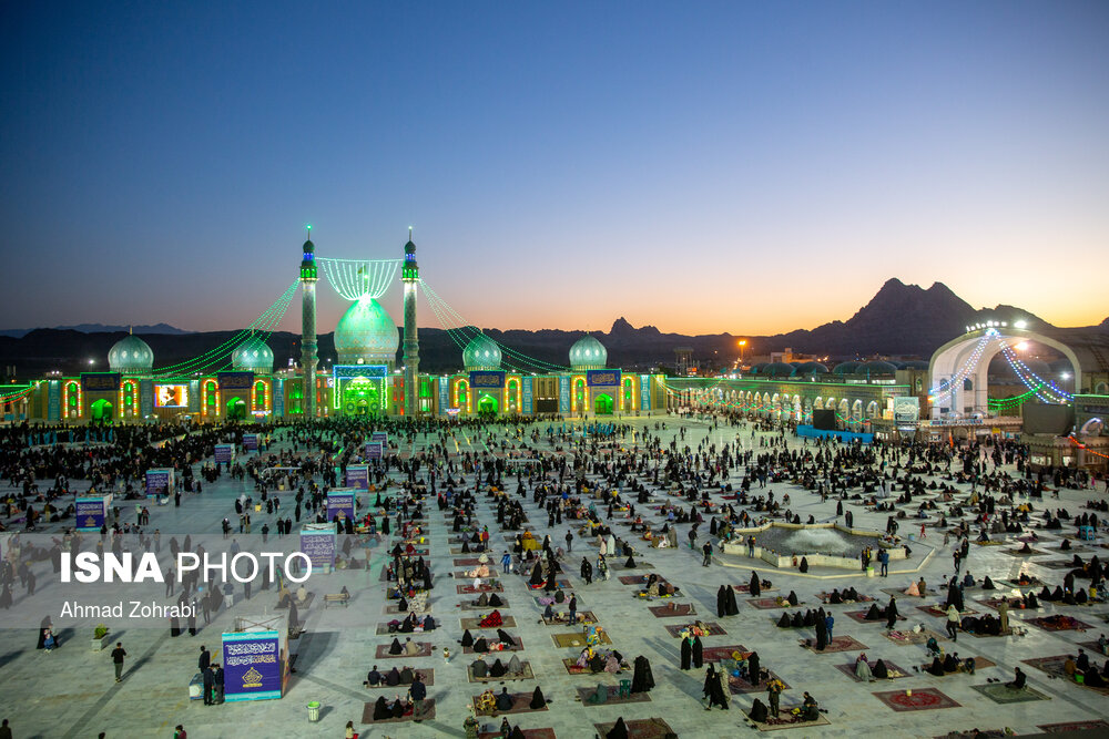 شب نیمه شعبان در مسجد مقدس جمکران