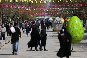 کارناوال نوروزی در پیاده راه بوعلی همدان؛ نوروز ۱۴۰۰