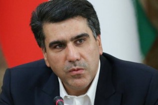 معزی: استعفای مسئولانه آشنا را ارج می‌نهیم