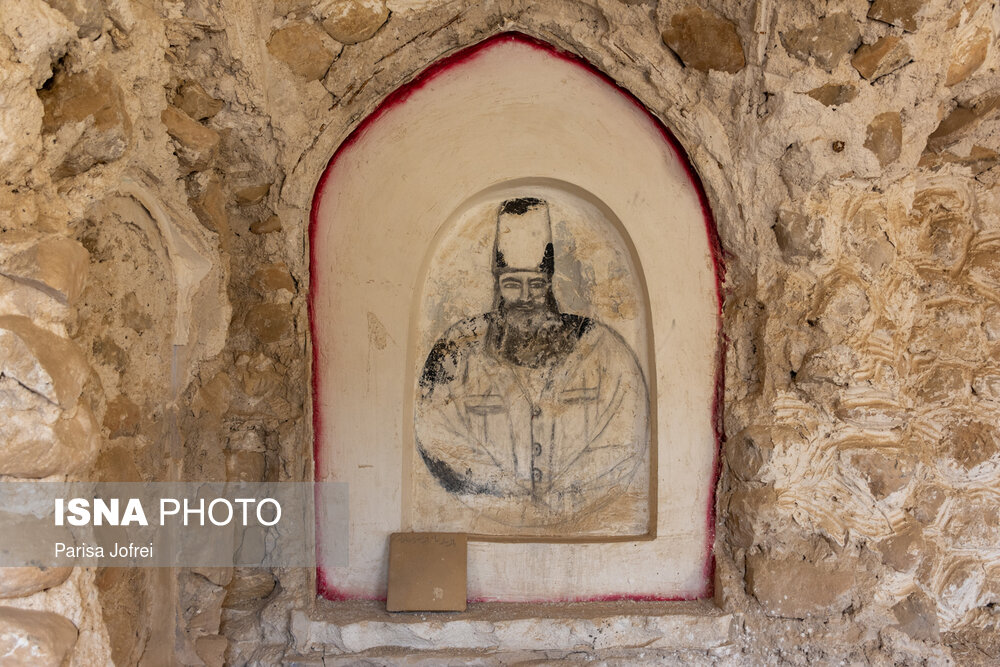 دِژ برازجان ؛ تنها کاروانسرای تمام سنگ ایران