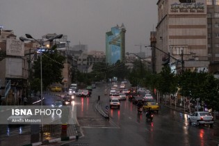 تداوم رگبار و رعد و برق در مناطق مختلف کشور