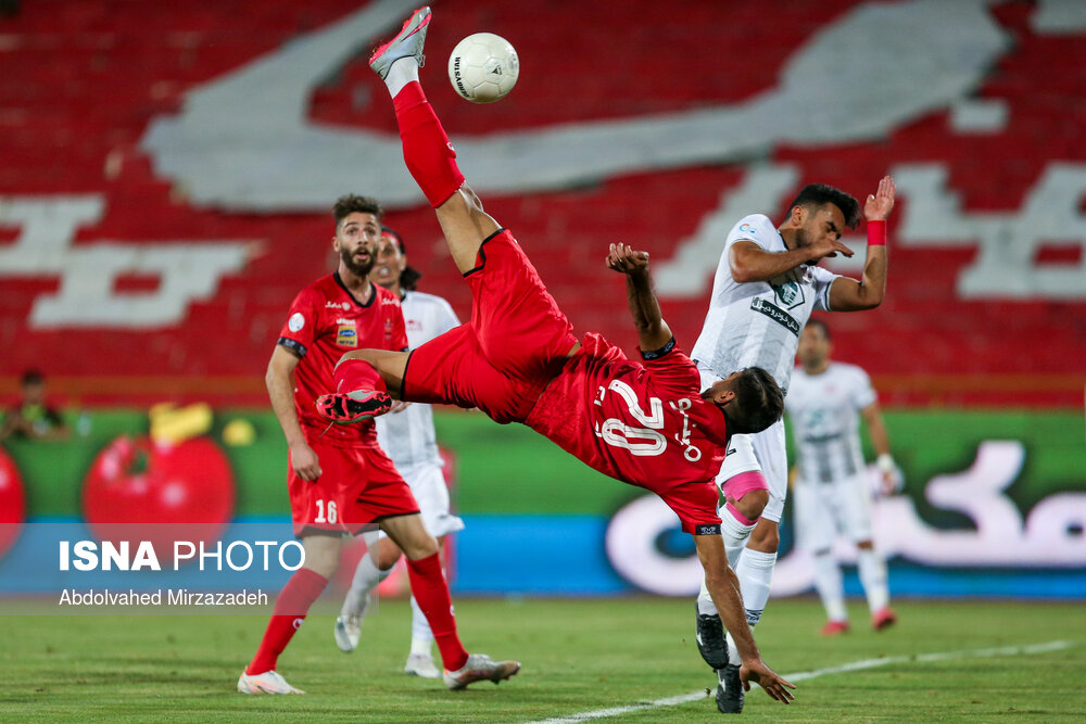 هفته بیست و نهم لیگ برتر فوتبال، پرسپولیس - تراکتور