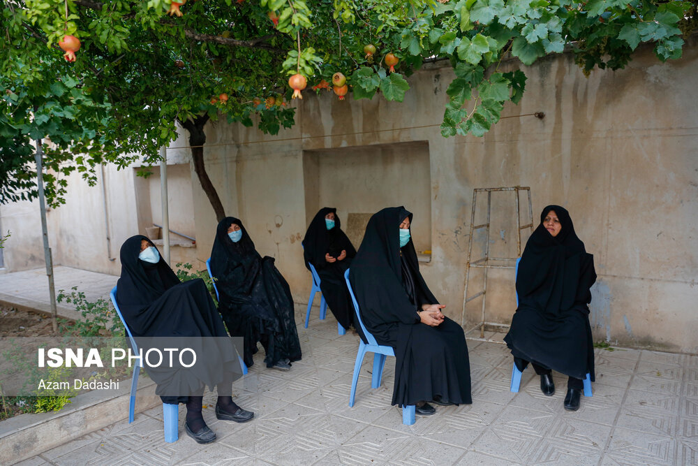 هر کوچه‌ی شهید یک حسینیه