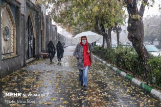 بارش‌های پاییزی اصفهان دیرهنگام خواهد بود/بهبود بارندگی از زمستان