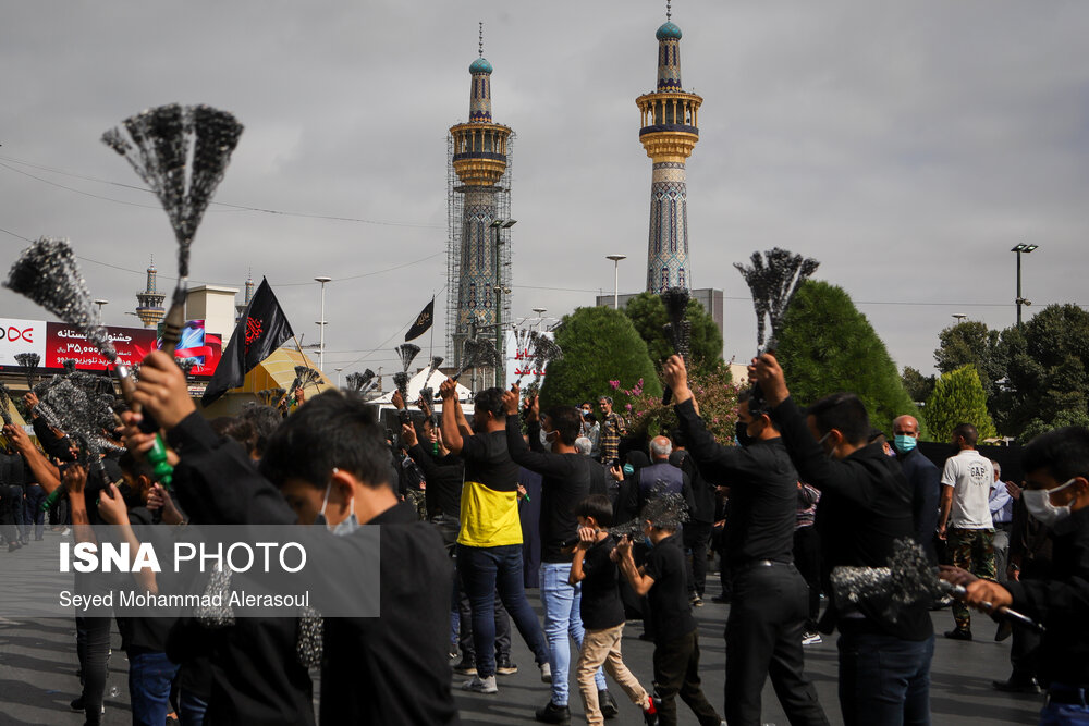 مراسم راهپیمایی جاماندگان اربعین حسینی در مشهد