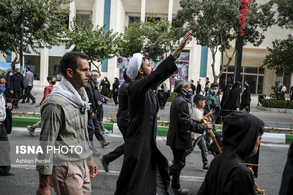 مراسم راهپیمایی جاماندگان اربعین حسینی در مشهد