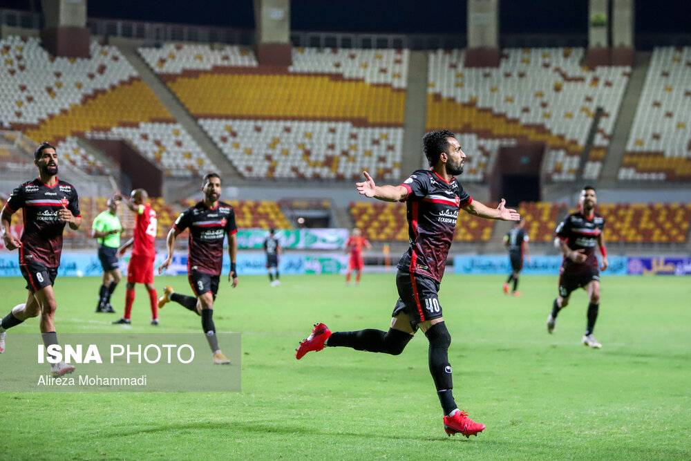 هفته اول لیگ برتر فوتبال؛ فولاد - پرسپولیس