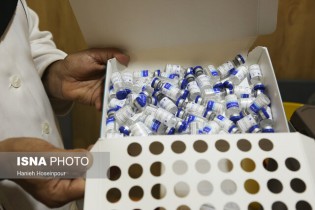آمادگی مشروط هیئت امنای ارزی وزارت بهداشت برای پیش‌خرید واکسن‌های داخلی کرونا