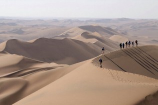 نجات ۲۶ کویرنورد مفقود/ تلاش برای پیدا شدن چهار کویرنورد دیگر
