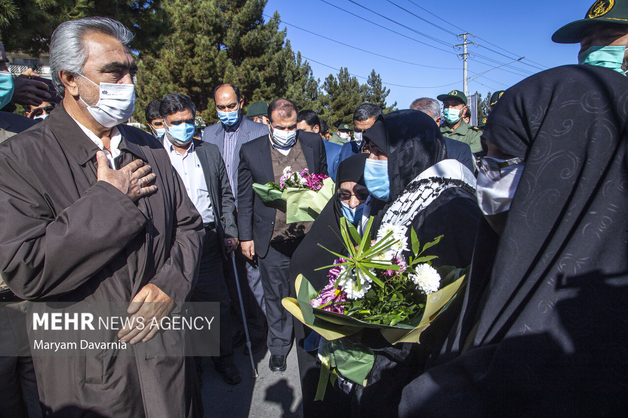 استقبال از خانواده شهید «خلیل ملک رفعت» در بجنورد