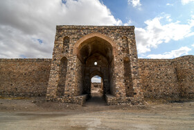 کاروانسرای سنگی آهوان - سمنان