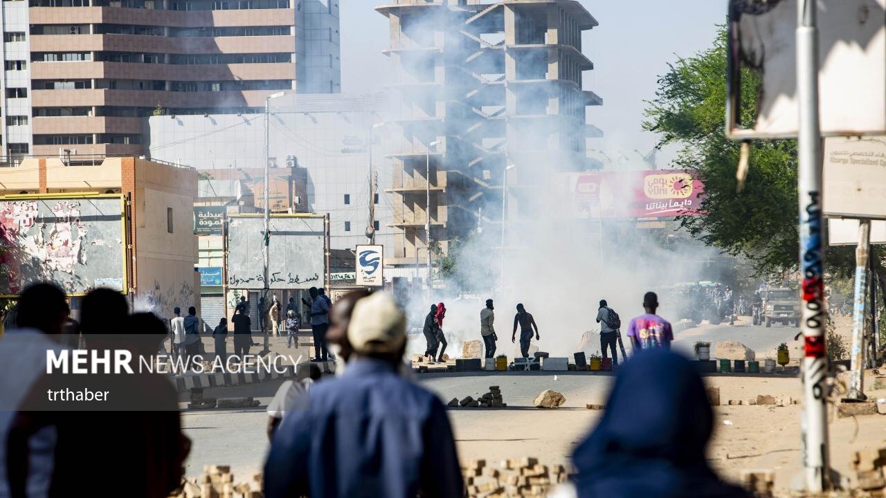 ۲۳ زخمی در درگیری بین پلیس سودان و معترضان