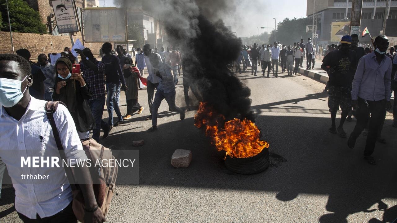 ۲۳ زخمی در درگیری بین پلیس سودان و معترضان