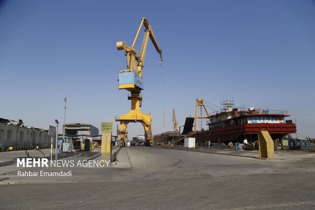 سفر محسن رضایی معاون اقتصادی رئیس جمهور به هرمزگان