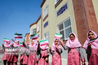 ساخت ۳۰ درصد مدارس کشور توسط خیرین/ تدوین ۵۵ عنوان کتاب درباره زندگی‌ خیرین مدرسه‌ساز