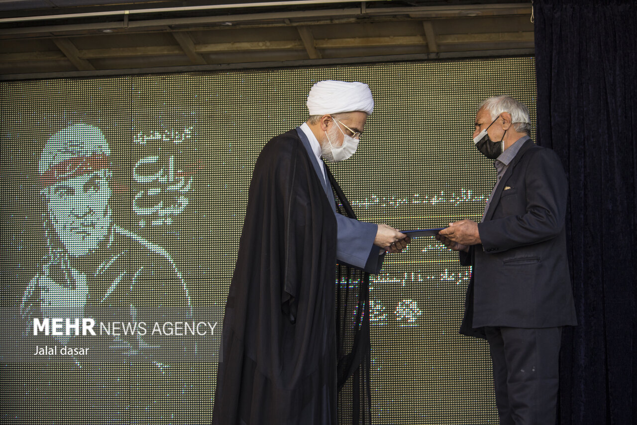 برنامه های کاروان هنری روایت حبیب در سنندج آغاز شد