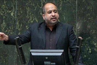 خضریان خطاب به ضرغامی: اکنون وقت زیر میز زدن ظلم است