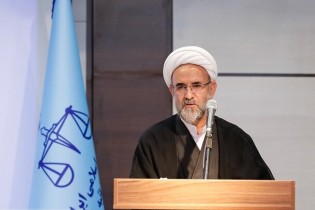 قضات و کارکنان دستگاه قضایی از رفاهیات و معیشت مناسب برخوردار نیستند